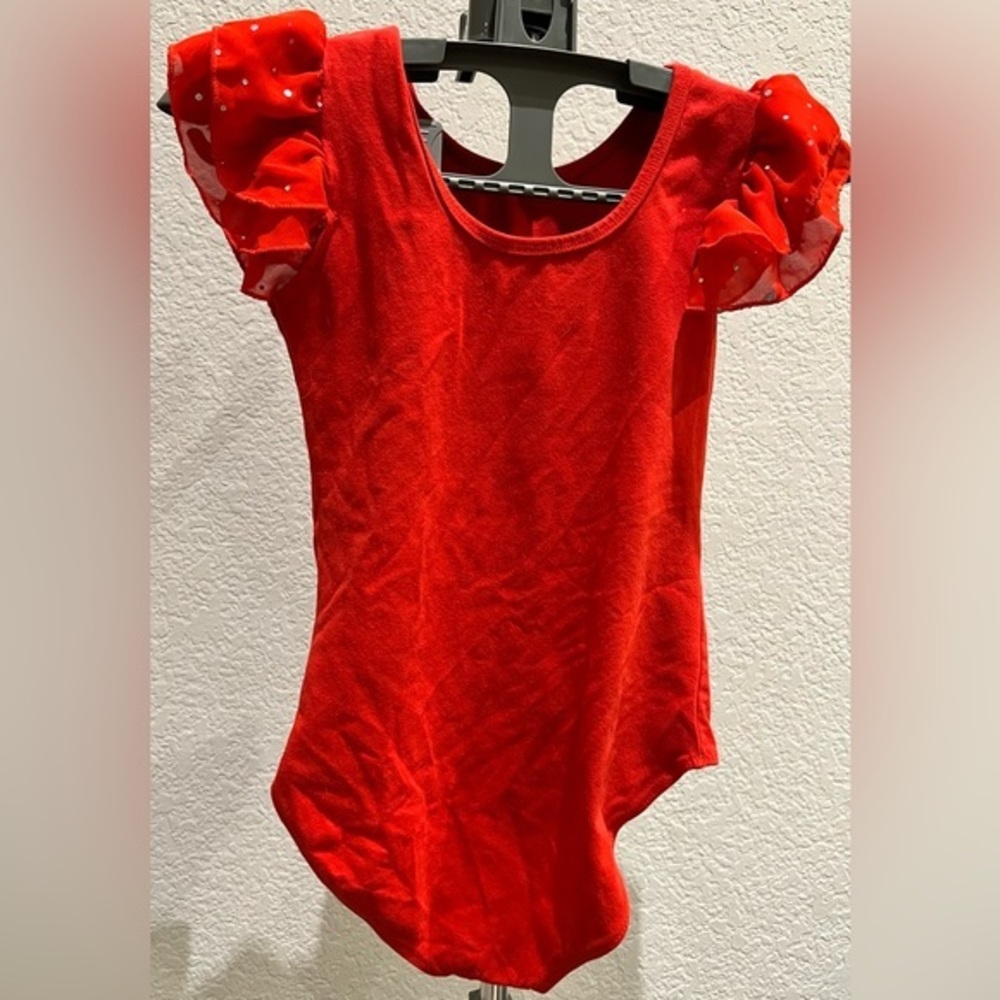 Girls dance leotard, size 40, red with sparkle sleeves